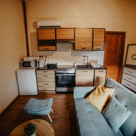 The Stonehouse Suites With Private Bath Spas リマソール エクステリア 写真